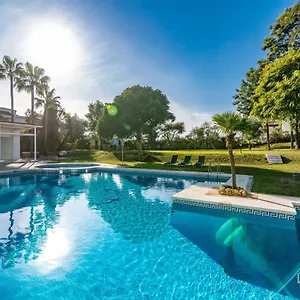 sierra-park-18-newly-renovated-apartments-with-pool-gym.es-andalucia.com/