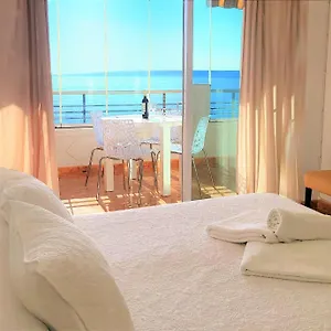 mar-y-luz-front-sea-views-eco-apartment-fuengirola.es-andalucia.com/