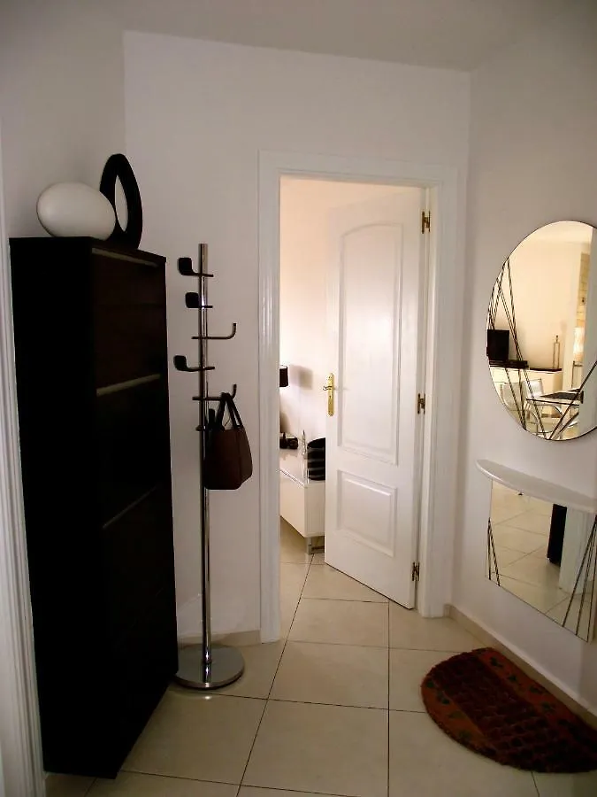 Parque Tropical I Apartment Los Cristianos  0*, Los Cristianos (Tenerife) Spain